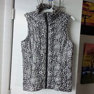 Betsey Johnson Performance Leopard Print Puffer Vest Size XL